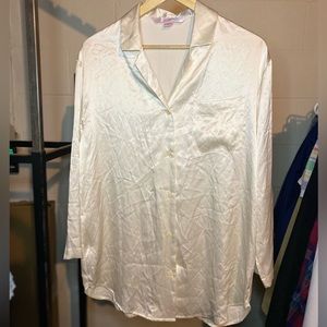 Victoria’s Secret Vintage Style Cream Satin Night Shirt Dress